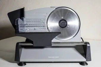 Sencor SFS 4050SS