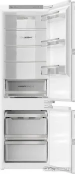 Haier BCF3261WRU