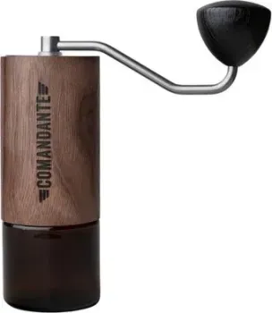 Comandante C40 MK4 (Virginia Walnut)