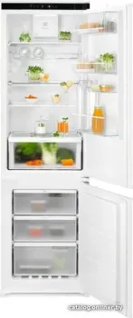 Electrolux GreenZone 700 LNG7TE18S