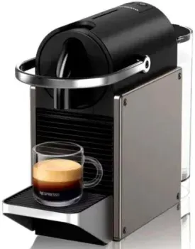 Nespresso Pixie C62 Titan