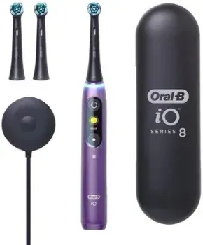 Oral-B iO 8 (фиолетовый, 3 насадки)