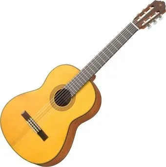 Yamaha CG122 (кедр)
