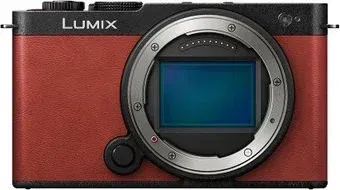Panasonic Lumix S9 Body (красный)