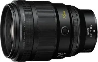 Nikon NIKKOR Z 135mm f/1.8 S Plena