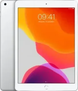 Apple iPad 10.2" 32GB MW752 (серебристый)