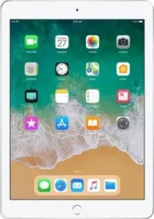 Apple iPad 2018 32GB MR7G2 (серебристый)