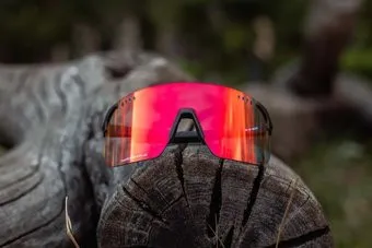 Neon Sky 2.0 AIR Fotocromatico (черный/красный)