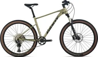 <?= Giant XTC 800 Plus 29 M 2025 (золотистый) ?>