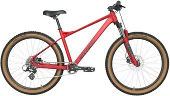 Stark Hunter 27.2 HD S 2025 (красный матовый/черный)