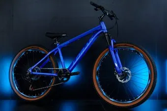 <?= Lorak Fast 26 Brown 2025 (матовый синий) ?>