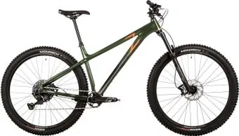 <?= Stinger Zeta Std 29 р.20 2023 ?>