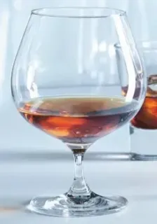 Leonardo Cheers Bar 061641