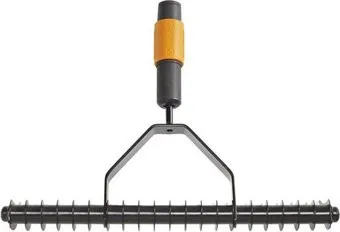 Fiskars QuikFit Aerator Rake 1000655