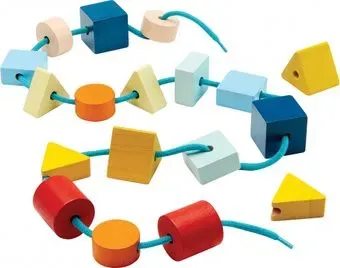 Plan Toys Шнуровка Фигуры 5466