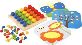Plan Toys Creative Peg Board 5162