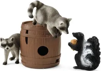 Schleich Охота за орехами Еноты и скунс 42532