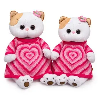 BUDI BASA Collection Кошечка Ли-Ли в вязаном платье с сердцем LK24-098 (24 см)