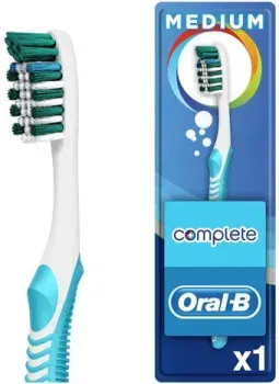 Oral-B Complex Глубокая Чистка средней жесткости (1 шт)