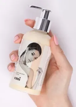 Emi Лосьон для рук и тела Daily Casual 200 мл