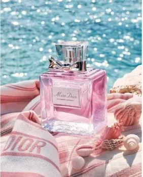 Christian Dior Miss Dior Blooming Bouquet EdT (100 мл)