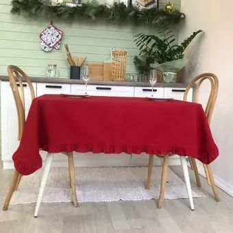 ОМурМебель 180x150см прямоугольная с рюшами (красный)