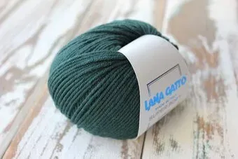 Lana Gatto Super Soft 8563 50 г 125 м (изумруд)