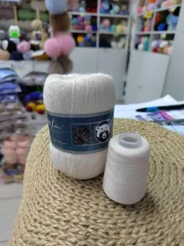 KnitFashion Пух норки м45 50 г 350 м (молочный)