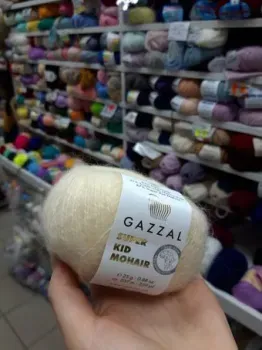 Gazzal Super Kid Mohair 64408 25 г 237 м (молочный)