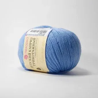 Пехорка Детский каприз трикотажный 05 50 г 400 м (голубой)