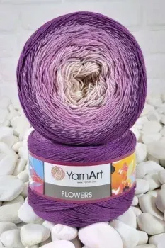 Yarnart Flowers 290 250 г 1000 м (фиолетовый; сиреневый; розовый; молочный)