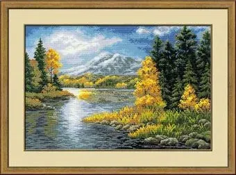 Риолис Озеро в горах 1235