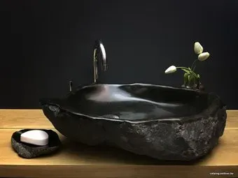 Arkenstone Black